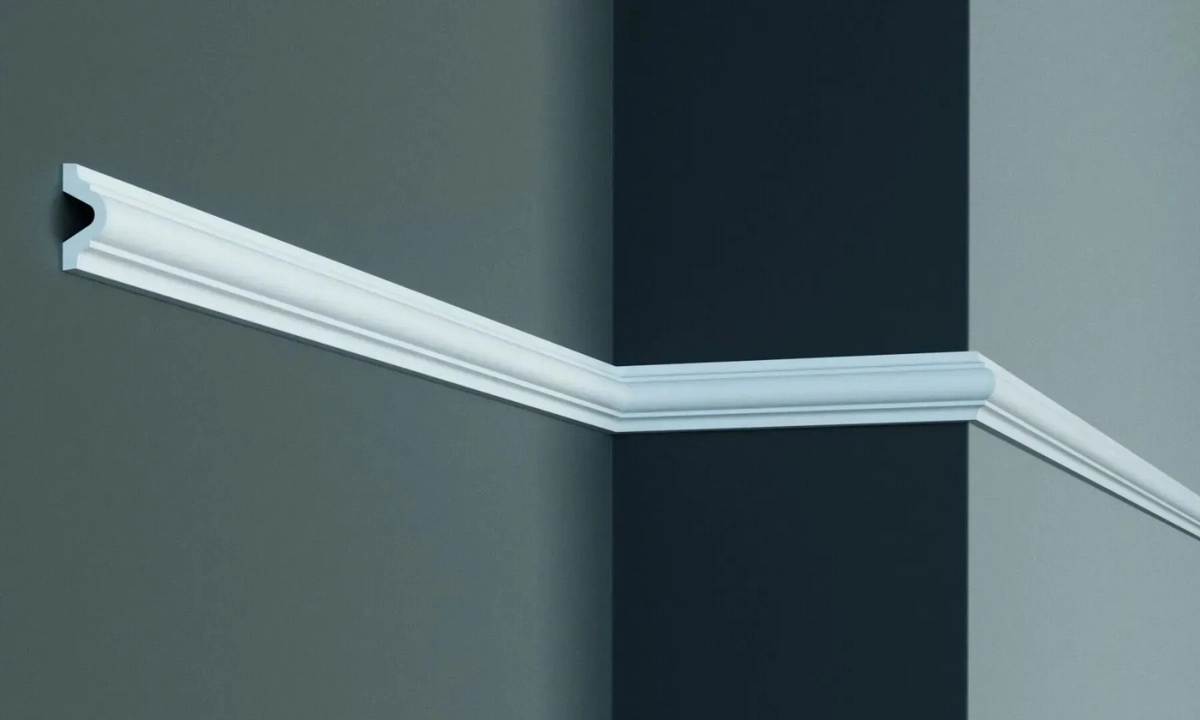 CR810 Flex Молдинг 2.00 м